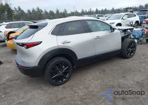 2024 Mazda Cx-30 2.5 Turbo Premium Package z USA, uszkodzony, nr VIN 3MVDMBDY4RM704969